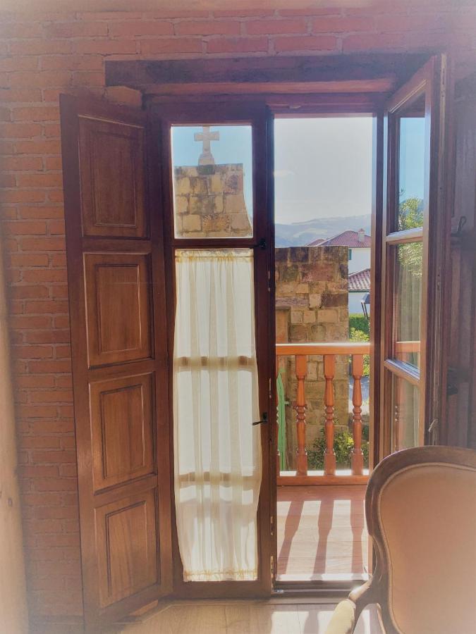 Posada La Torre De La Quintana Льендо Экстерьер фото