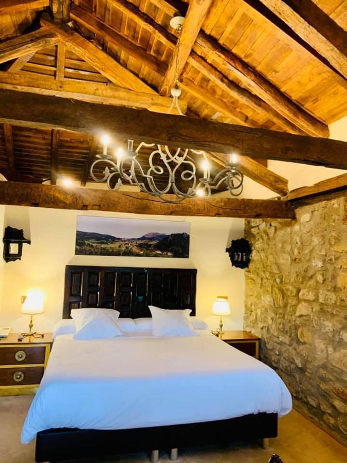 Posada La Torre De La Quintana Льендо Экстерьер фото