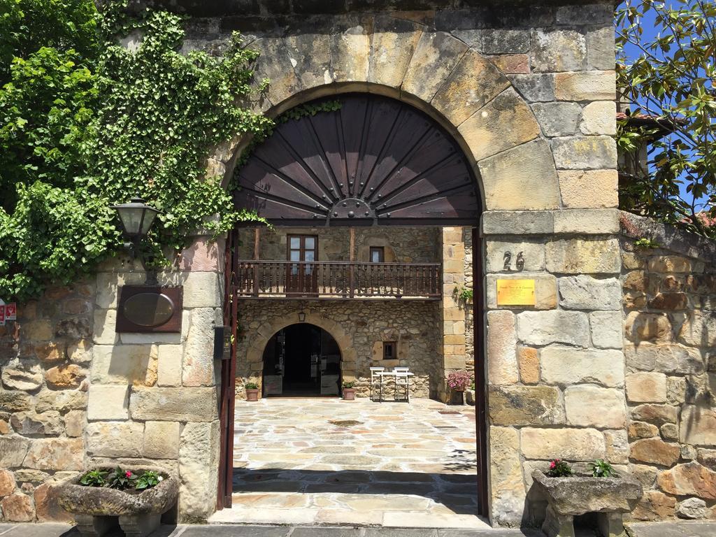 Posada La Torre De La Quintana Льендо Экстерьер фото