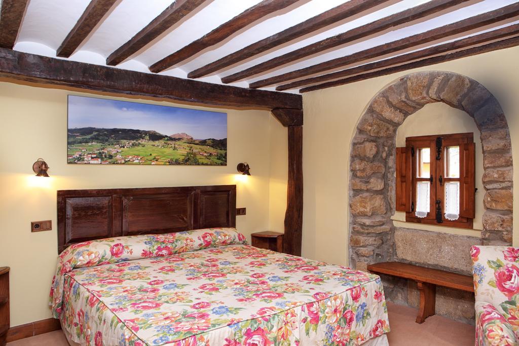 Posada La Torre De La Quintana Льендо Экстерьер фото