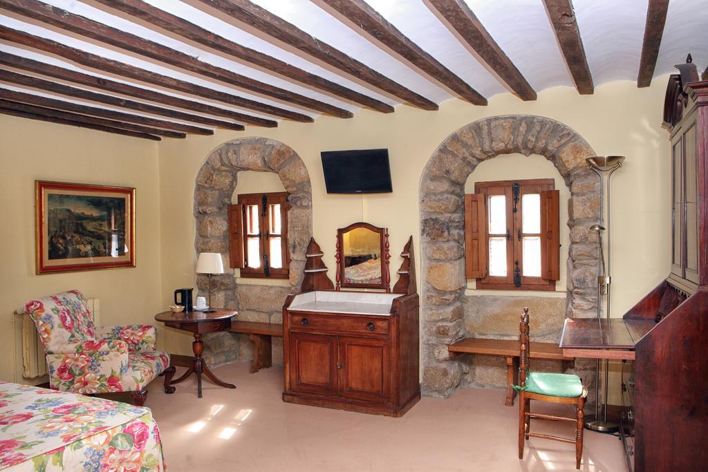 Posada La Torre De La Quintana Льендо Экстерьер фото