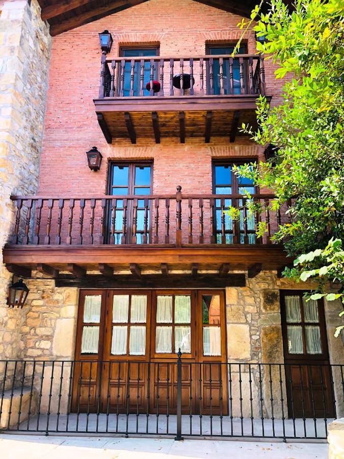Posada La Torre De La Quintana Льендо Экстерьер фото